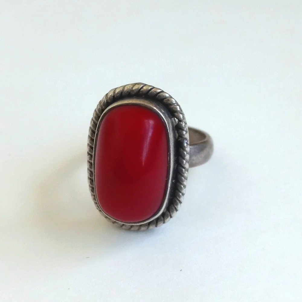 Vintage Red Coral Gemstone 925 Sterling Silver Ring from India Size 7
